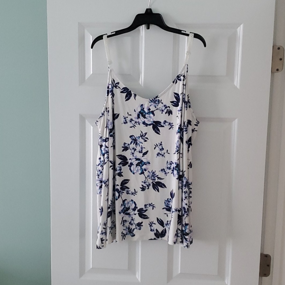 White floral tank top